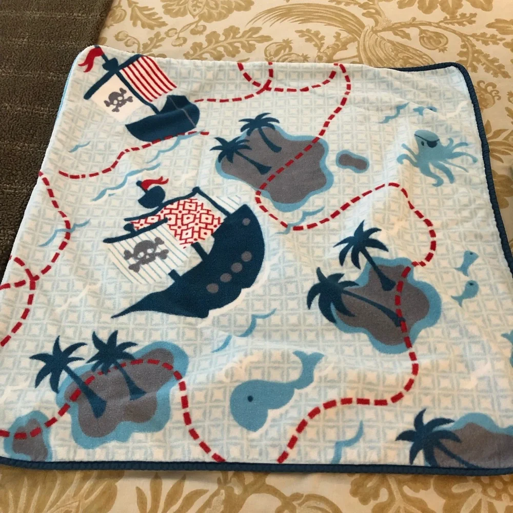 Bambini Baby by Kassatex Fine Linen Hooded Towel